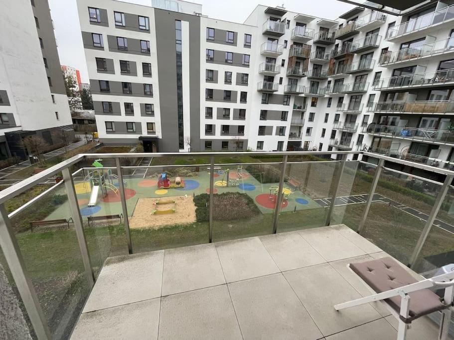 Forum Wola Fine Apartment Varsóvia Exterior foto